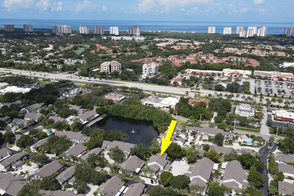 Location! 2 Bd/2.5Ba Near Mercato/Vanderbiltbeach. Нейплс Экстерьер фото